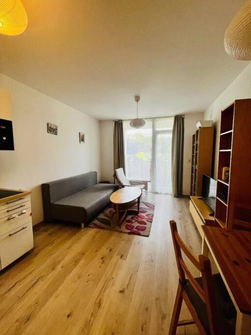 Apartman V Bratislave Διαμέρισμα Μπρατισλάβα Εξωτερικό φωτογραφία